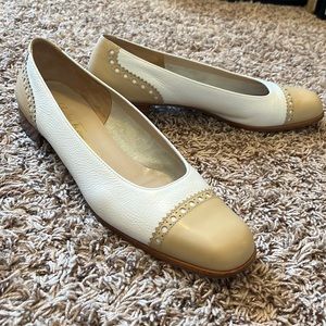 Good condition. There are some areas that have wear; please kindly see photos.